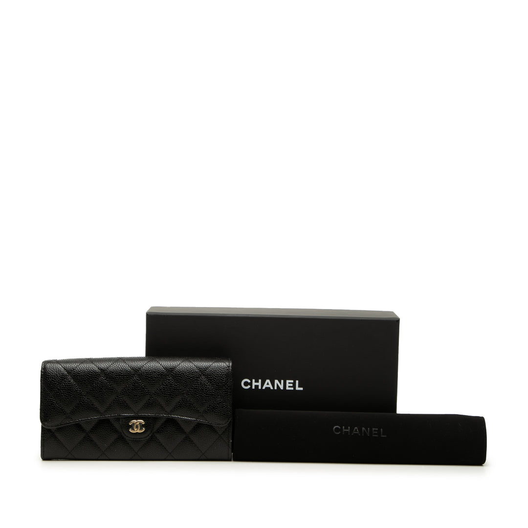 Chanel Matelassé Caviar Classic à rabat Portefeuille long
