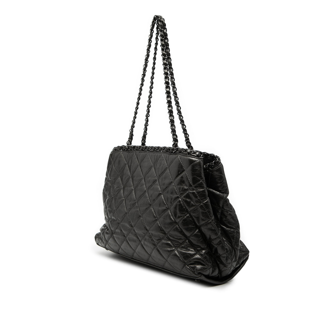 Chanel Matelassé Chaîne Me Cabas Petit Cuir de veau