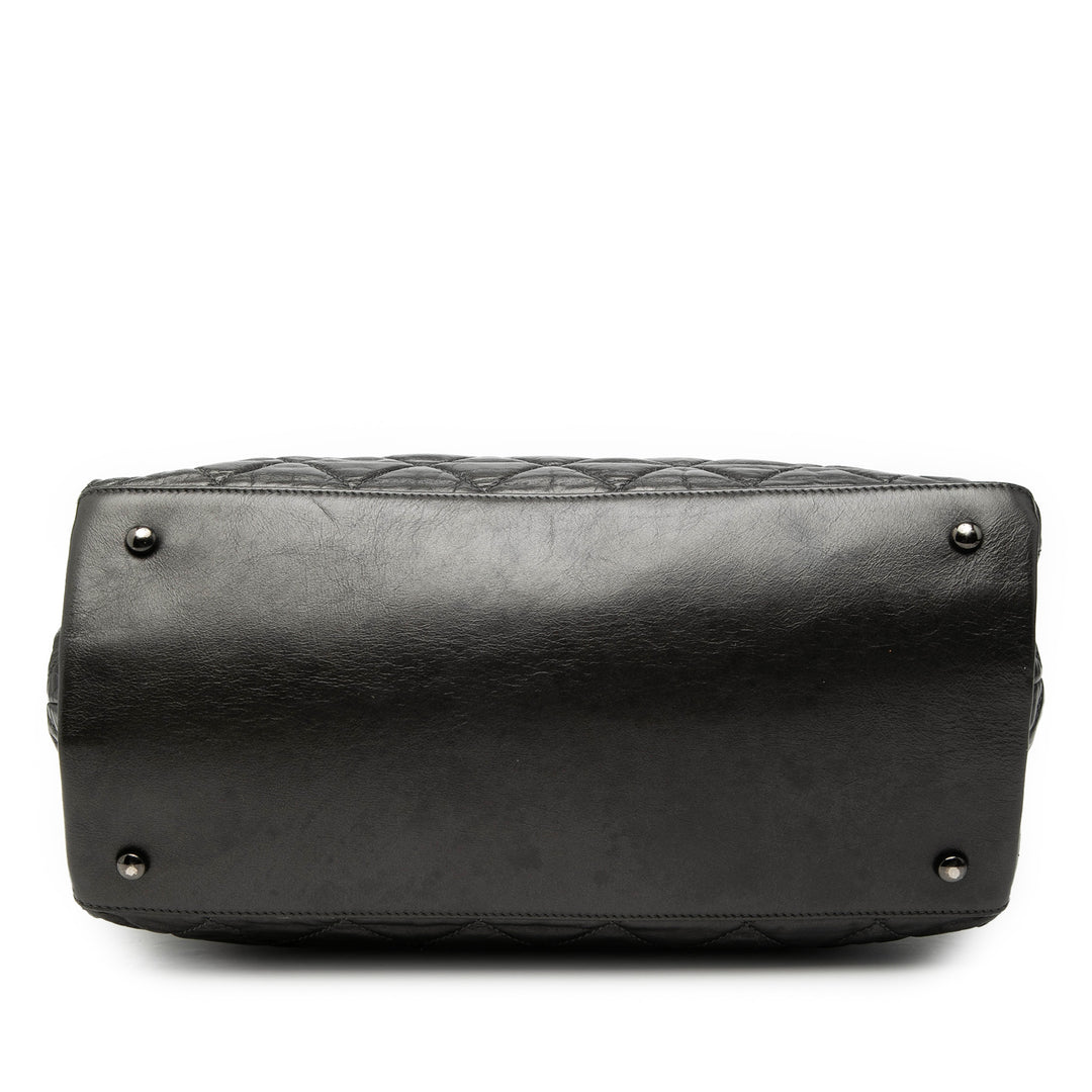 Chanel Matelassé Chaîne Me Cabas Petit Cuir de veau