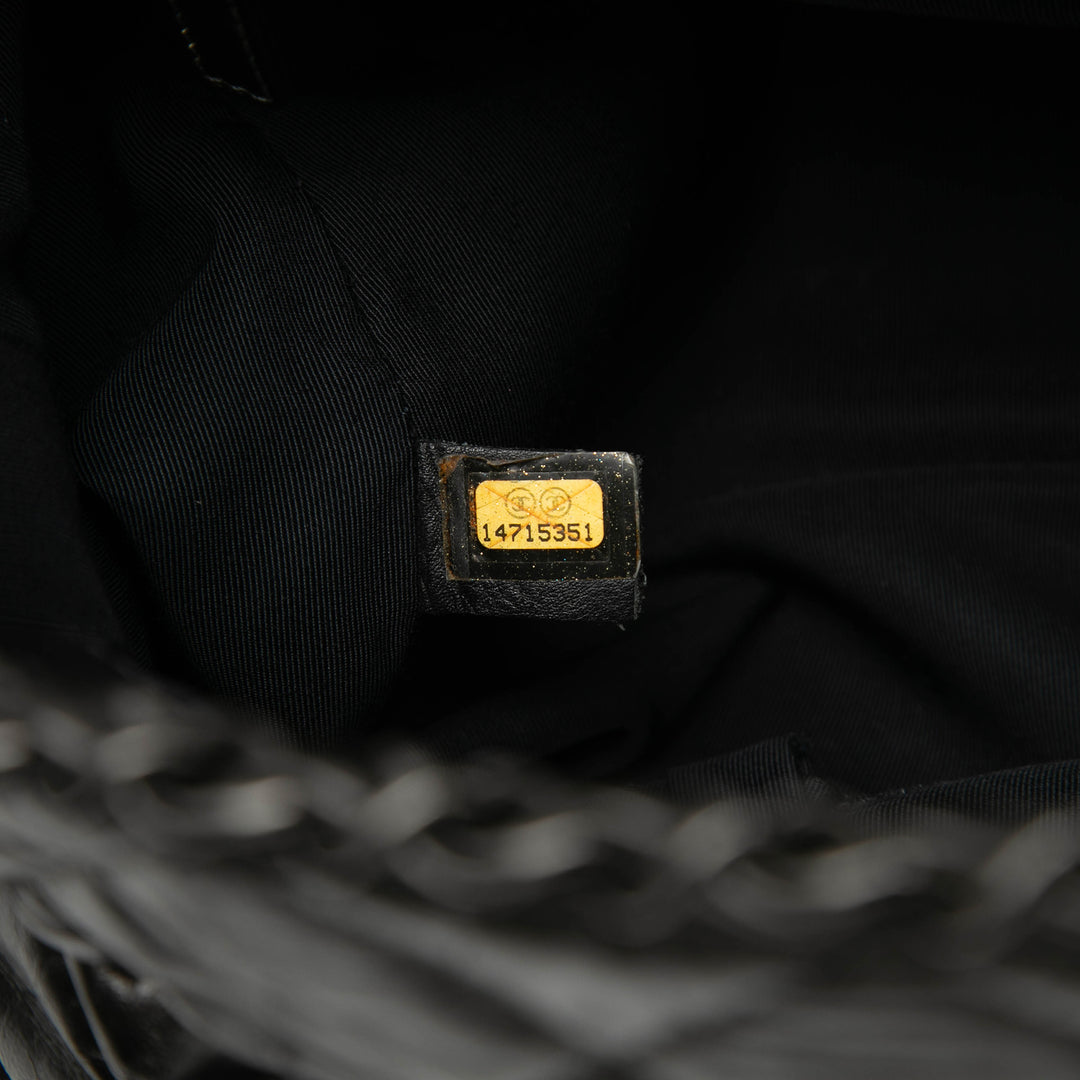 Chanel Matelassé Chaîne Me Cabas Petit Cuir de veau