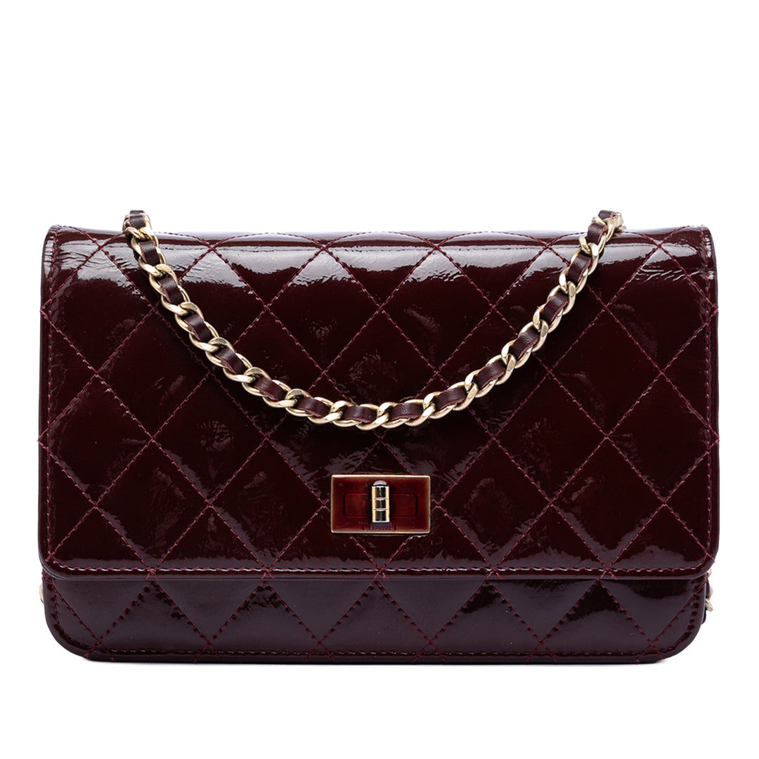 Chanel Matelassé Cuir verni Reissue 2.55 Wallet on Chain