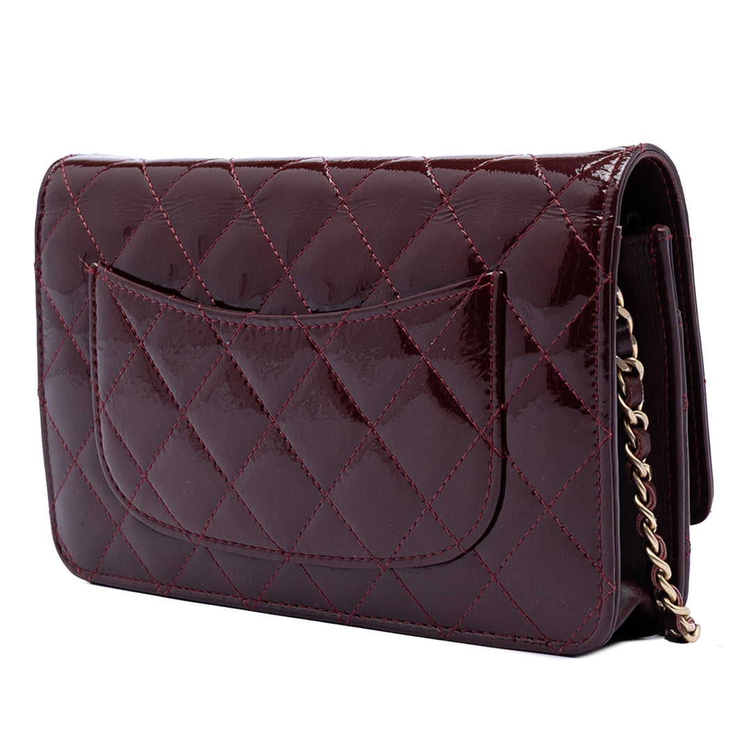 Chanel Matelassé Cuir verni Reissue 2.55 Wallet on Chain