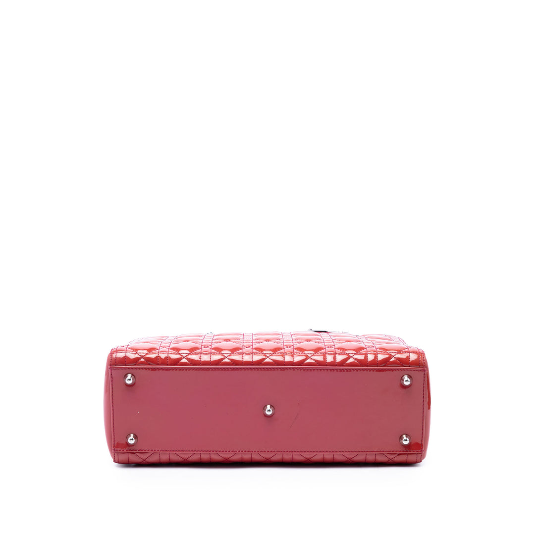 Dior Large Cuir verni Cannage Lady Dior