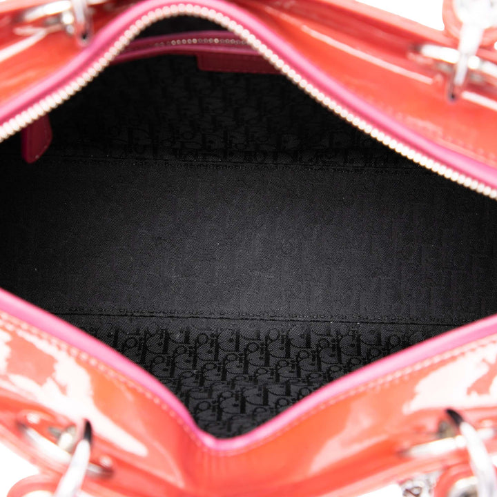 Dior Large Cuir verni Cannage Lady Dior