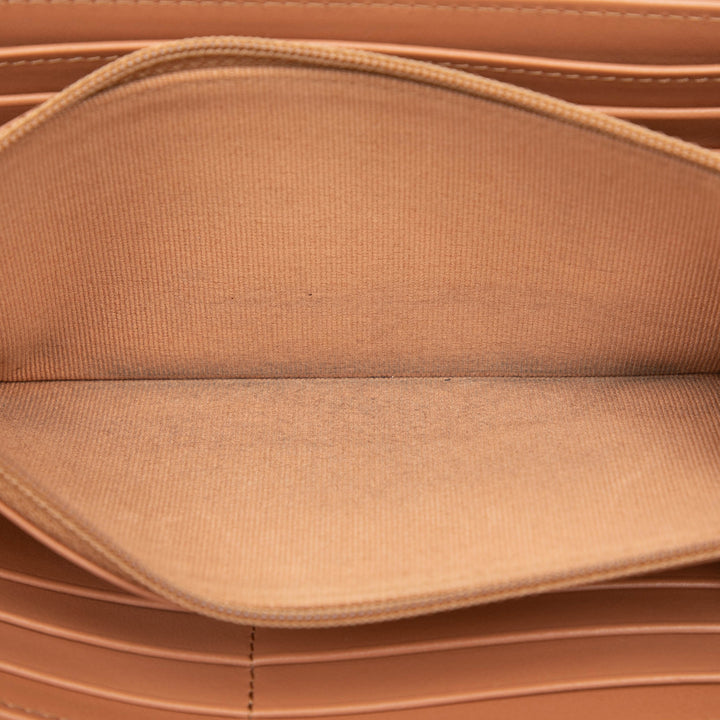 Chanel Matelassé Cuir d'agneau 19 à rabat Portefeuille