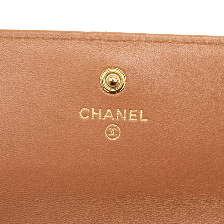 Chanel Matelassé Cuir d'agneau 19 à rabat Portefeuille