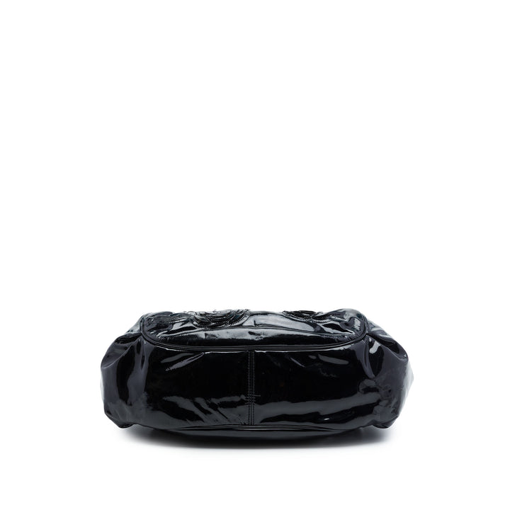 Chanel Cuir verni Accordion Camellia Cabas