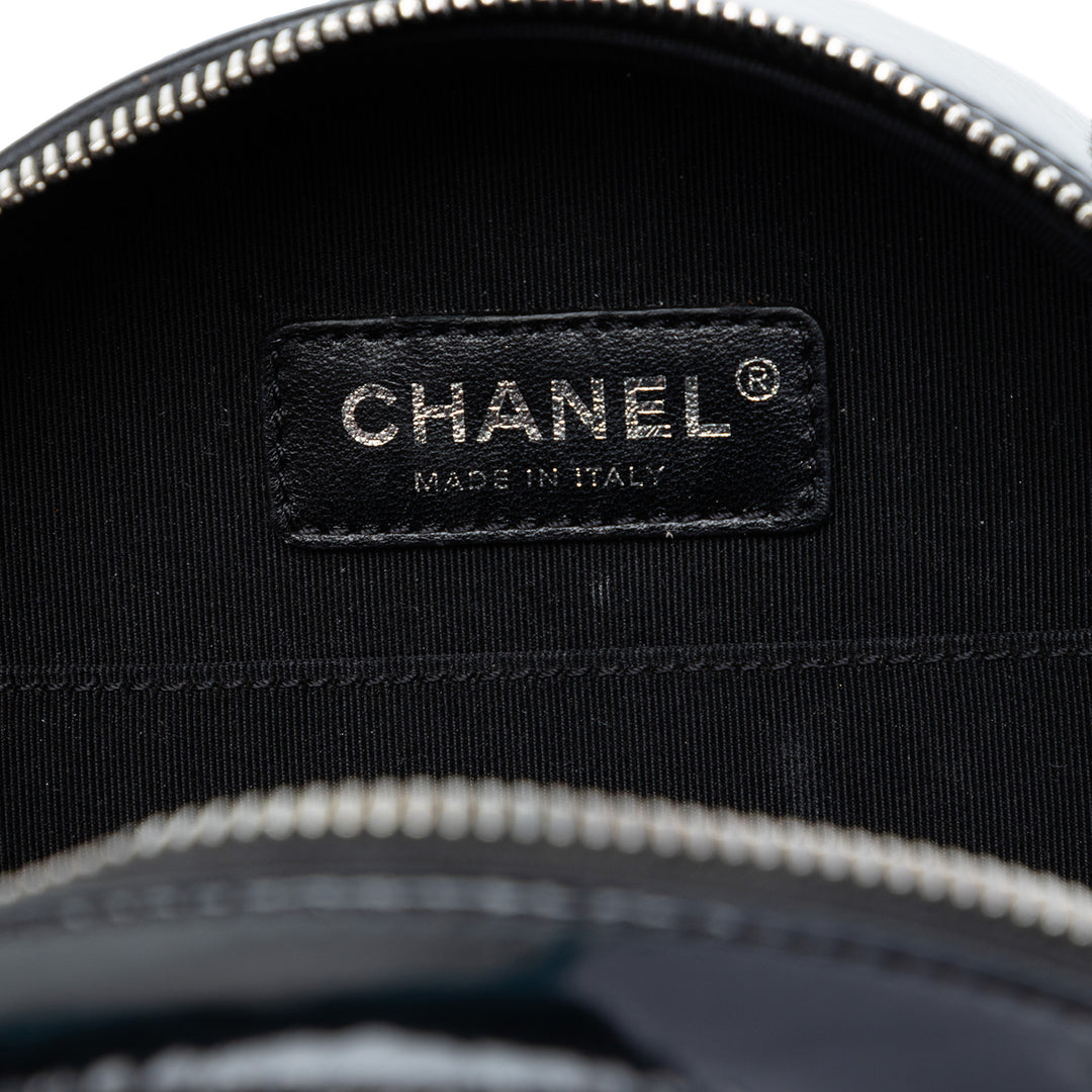 Chanel CC Cuir verni Rond as Earth Sac