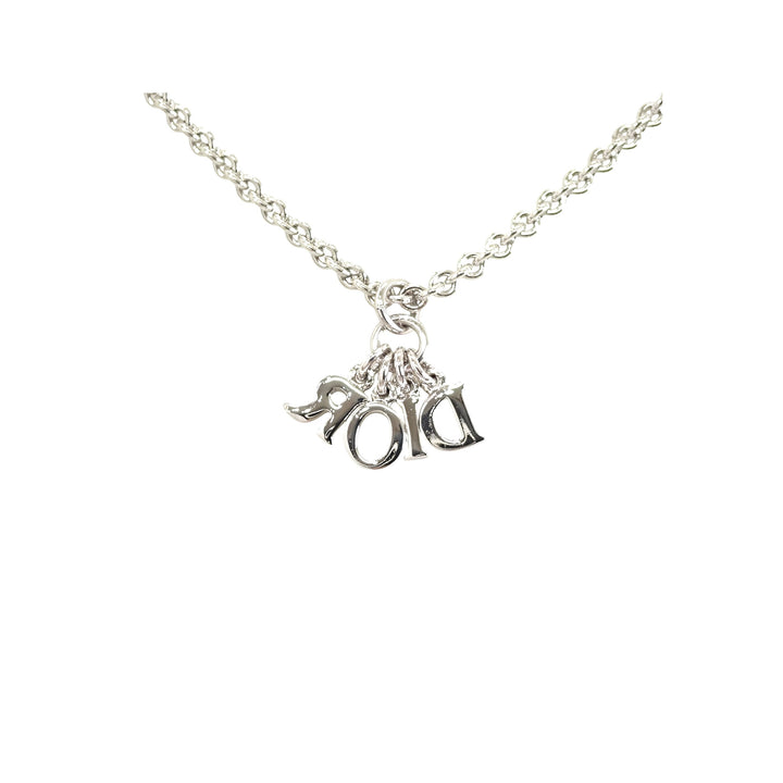 Dior Collier Finish Dangling Letters Pendant Argenté – vue 2 – GABY PARIS