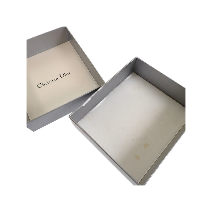 Dior Collier Finish Dangling Letters Pendant Argenté – vue 5 – GABY PARIS