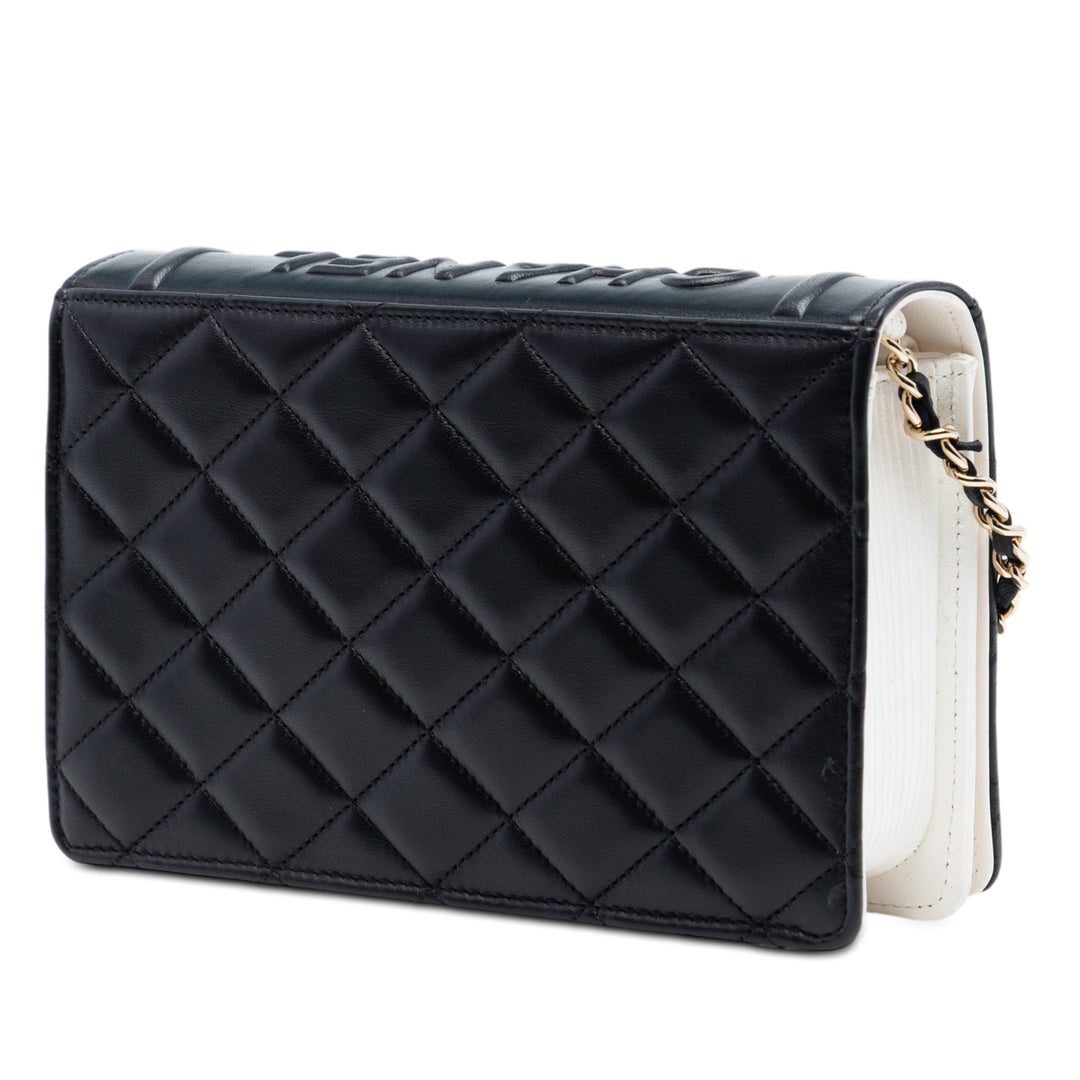 Chanel Matelassé Cuir d’agneau Book Wallet on Chain