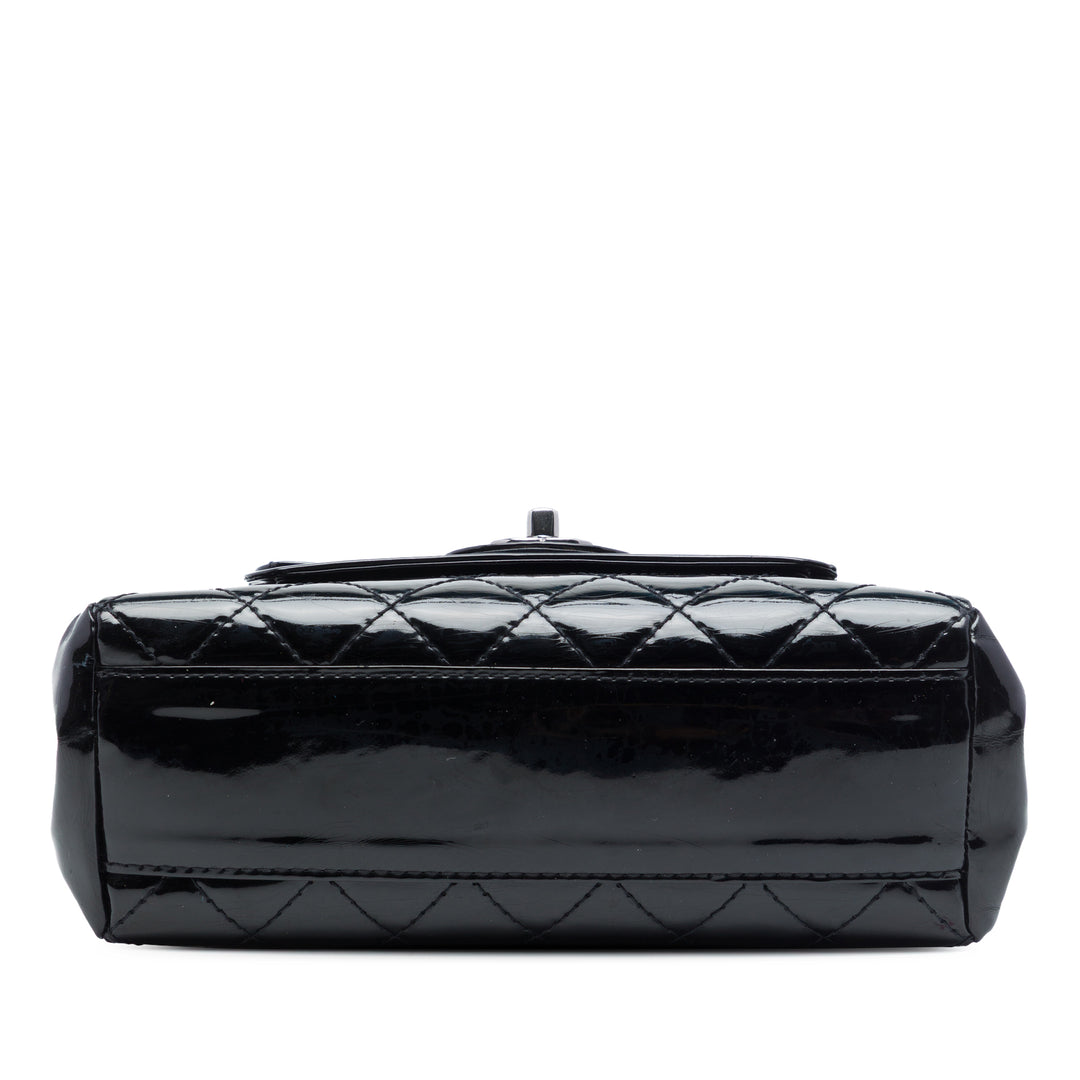 Chanel Small CC Matelassé Cuir verni Accordion Double rabat