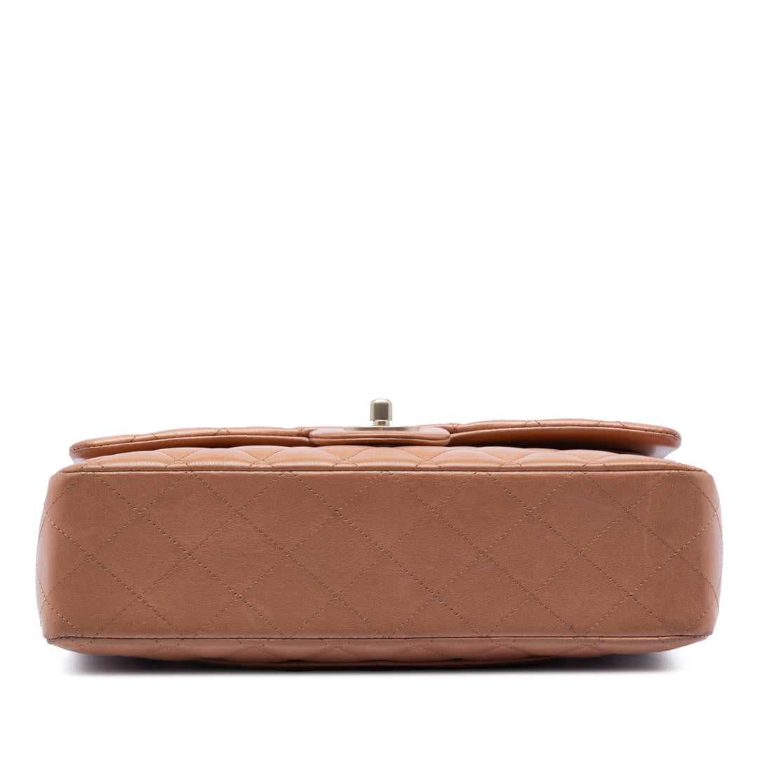 Chanel Medium Classic Cuir d’agneau Double rabat