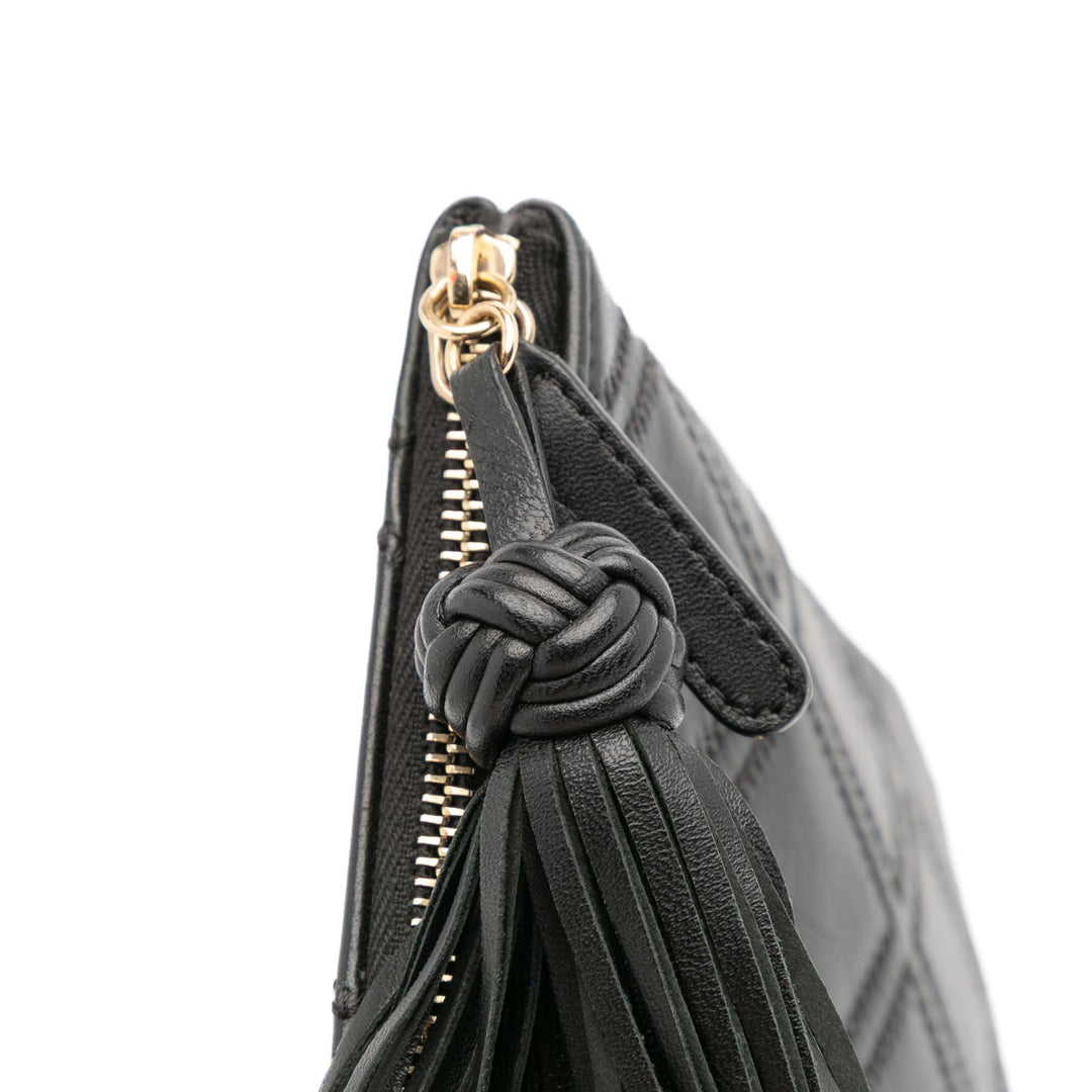 Chanel Medium Quilted Cuir d’agneau Double Stitch Tassel O Étui Pochette Noir