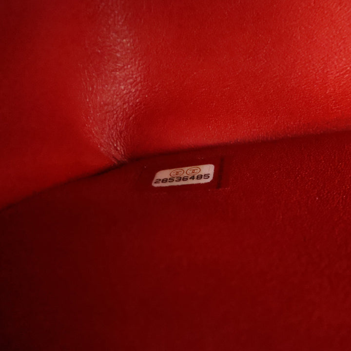 Classic Double rabat Jumbo Cuir caviar Rouge
