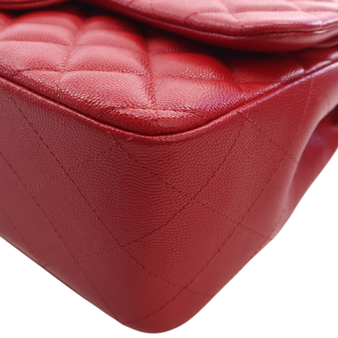 Classic Double rabat Jumbo Cuir caviar Rouge