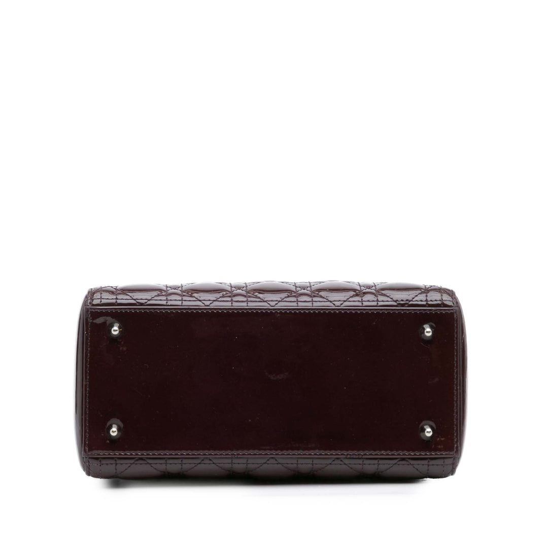 Dior Medium Cuir verni Cannage Lady Dior Violet