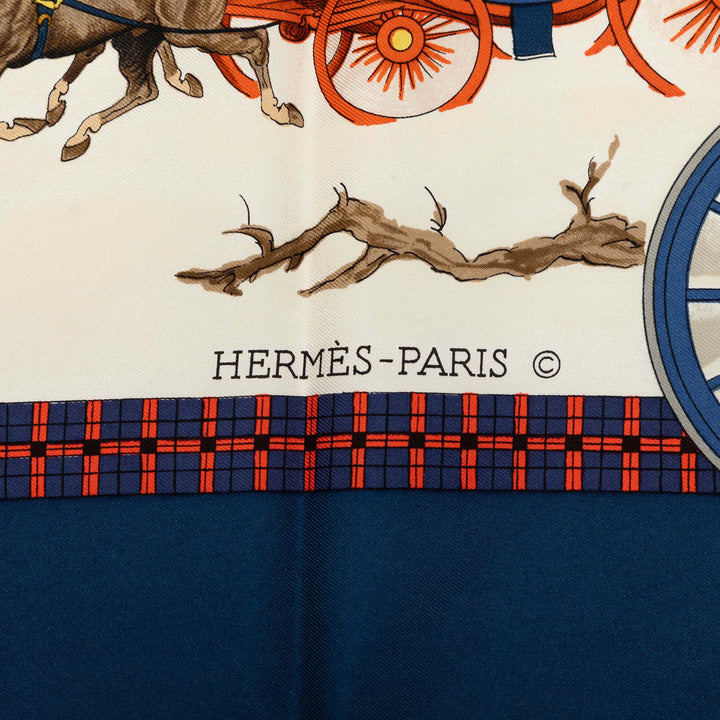 Hermès Carré L Hiver En Poste 90 Bleu – vue 6 – GABY PARIS