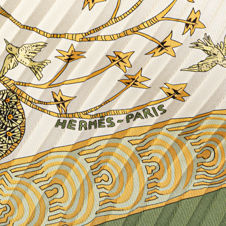 Les Legendes de L Arbre Pleated Silk Scarf Green - Gaby Paris