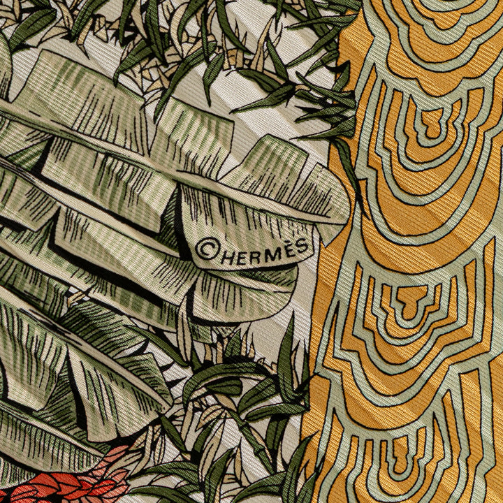 Les Legendes de L Arbre Pleated Silk Scarf Green - Gaby Paris