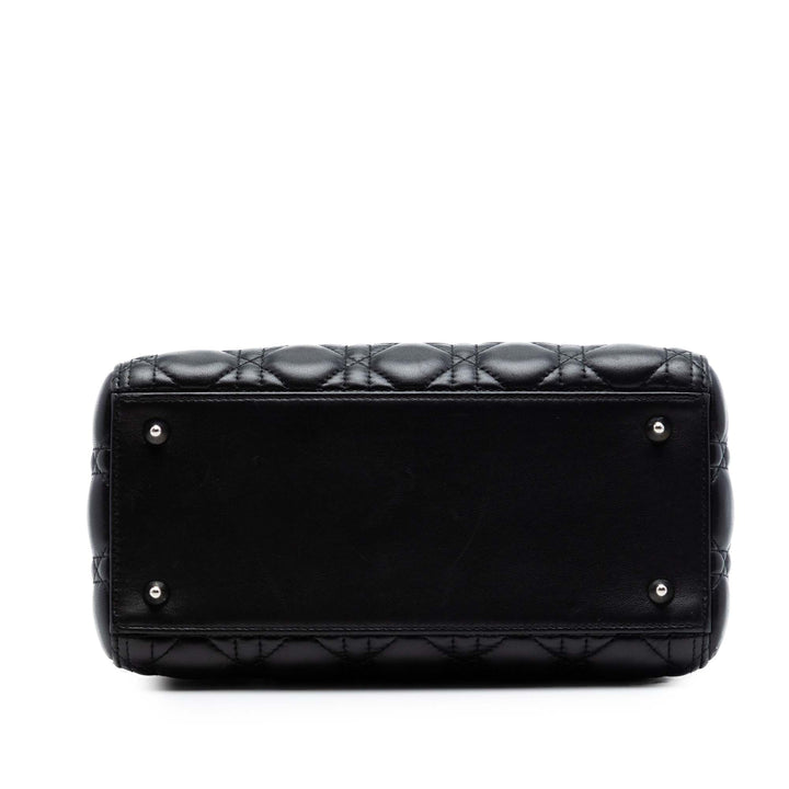 Dior Medium Cuir d’agneau Cannage Lady Dior