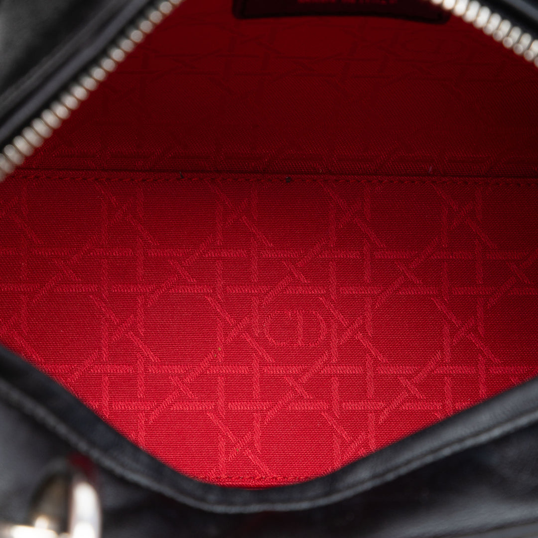 Dior Medium Cuir d’agneau Cannage Lady Dior