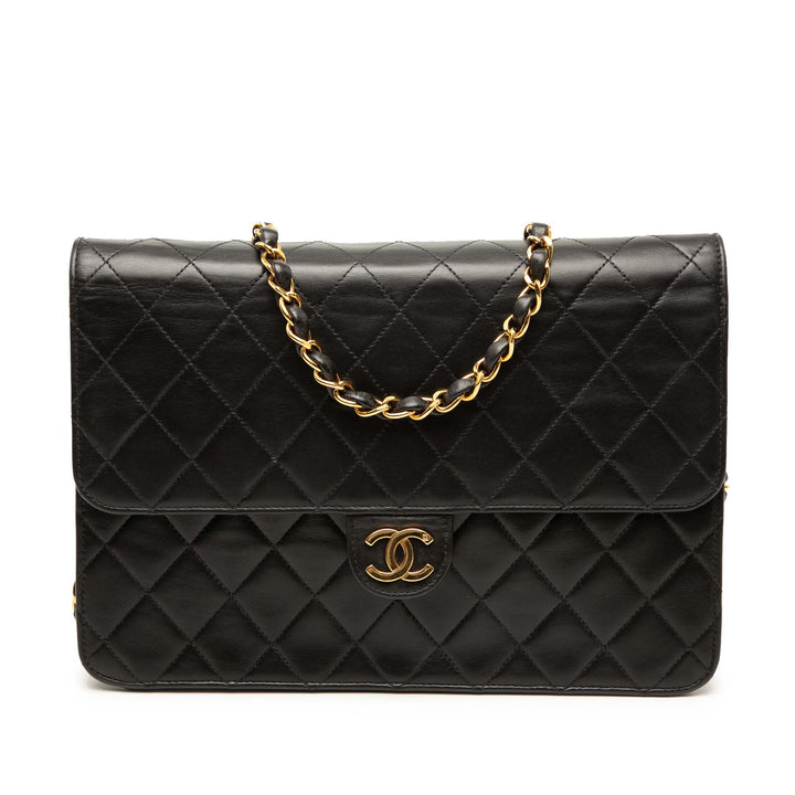 Chanel Medium CC Matelassé Cuir d’agneau Simple rabat