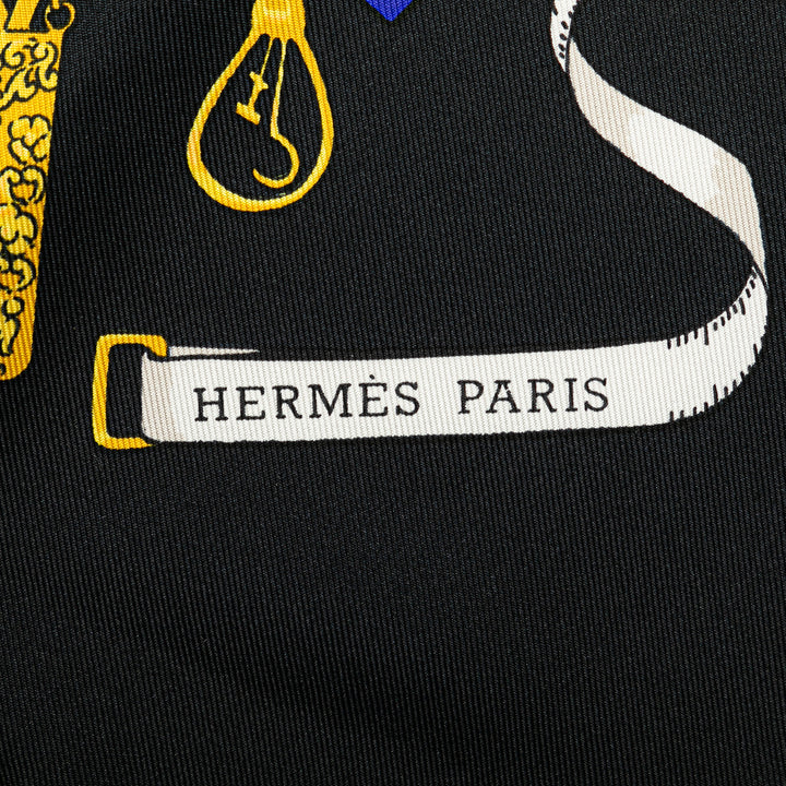 Hermès Petite Main Silk Scarf White - GABY PARIS