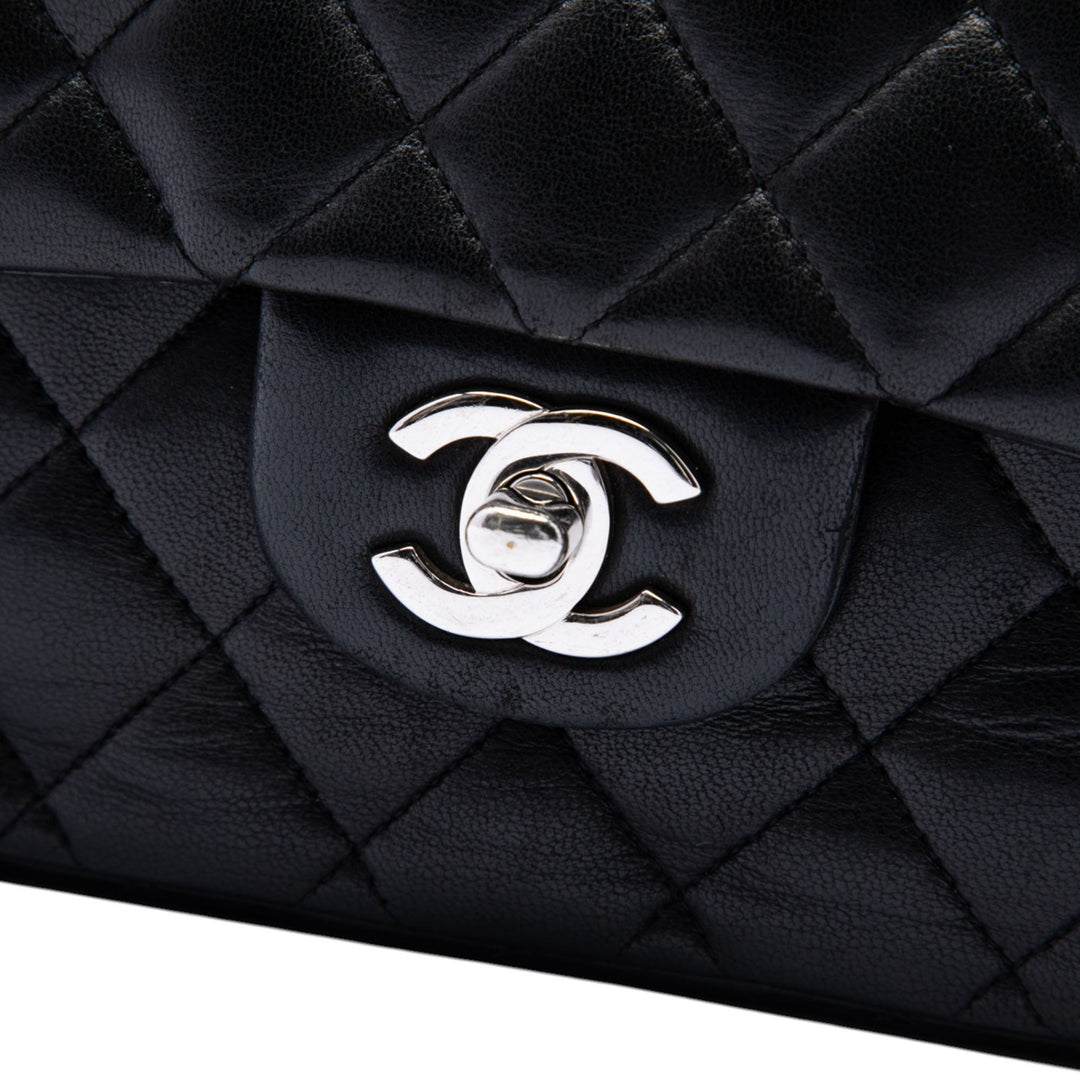 Classic Double rabat Moyen Cuir d'agneau Noir