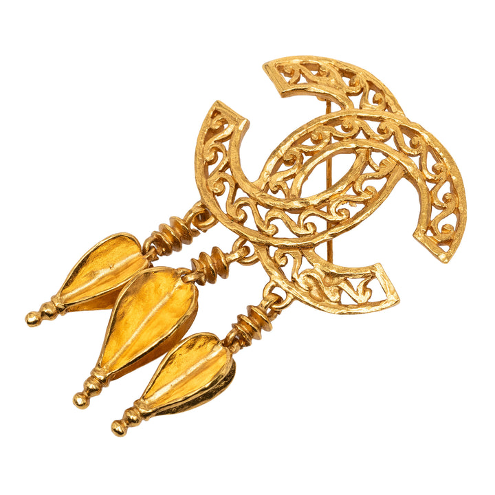 Chanel CC plaqué Filigree Fringe pendantes Broche Métal