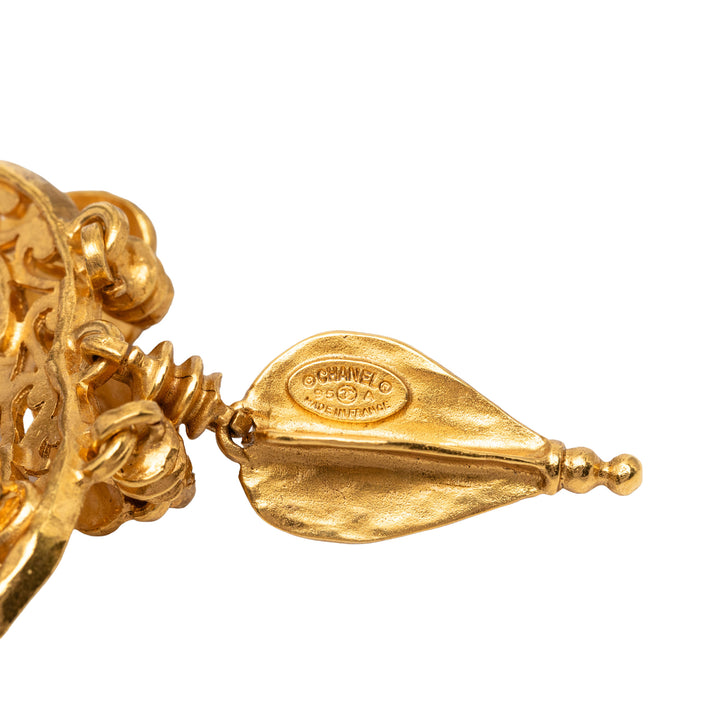 Chanel CC plaqué Filigree Fringe pendantes Broche Métal