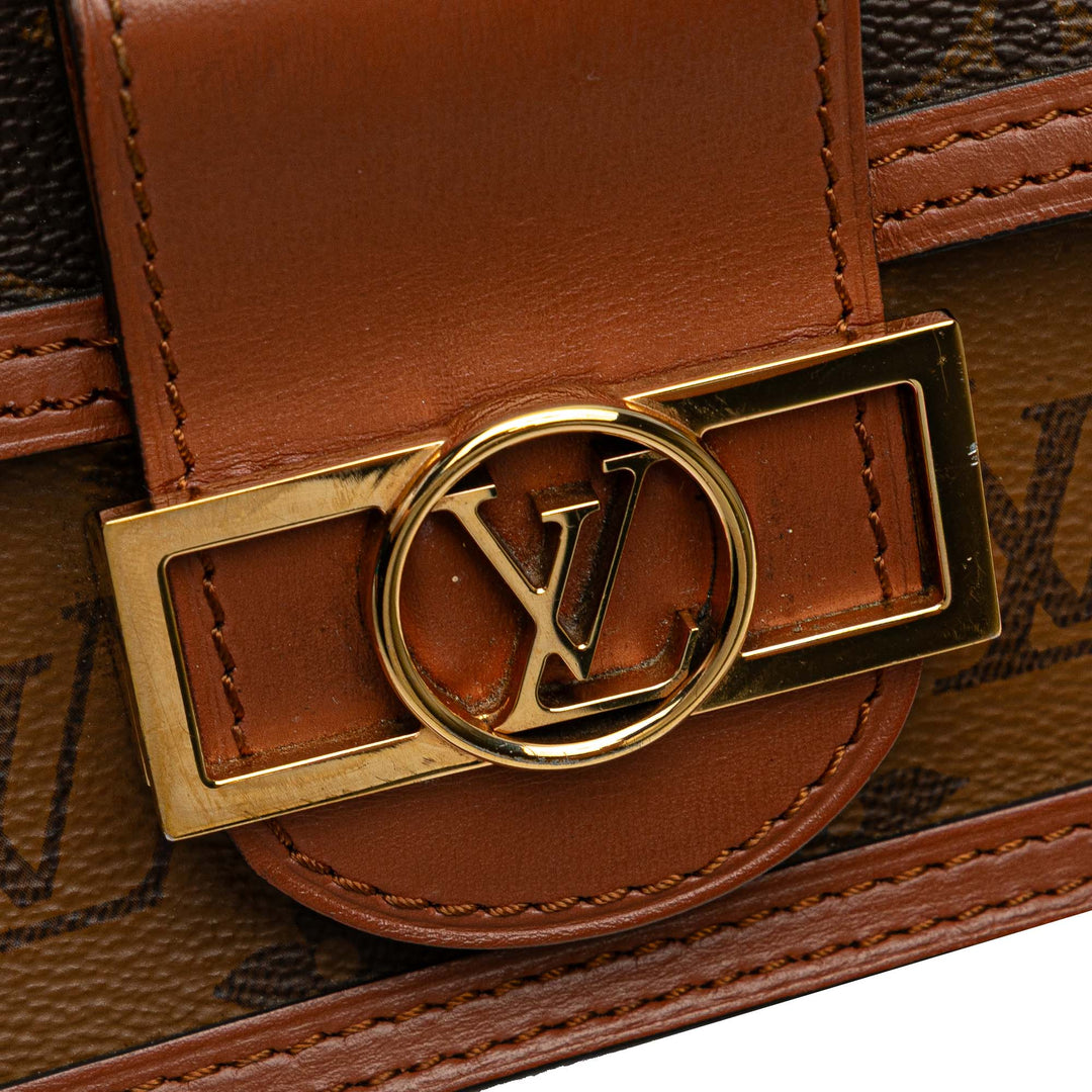 Dauphine Wallet on Chain Monogram Reverse Marron