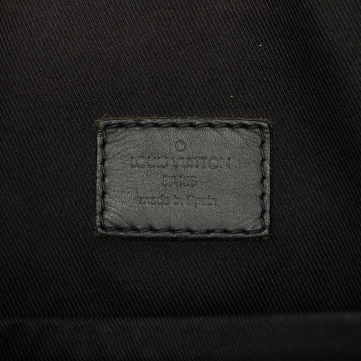 Discovery Messenger MM Damier Infini Noir