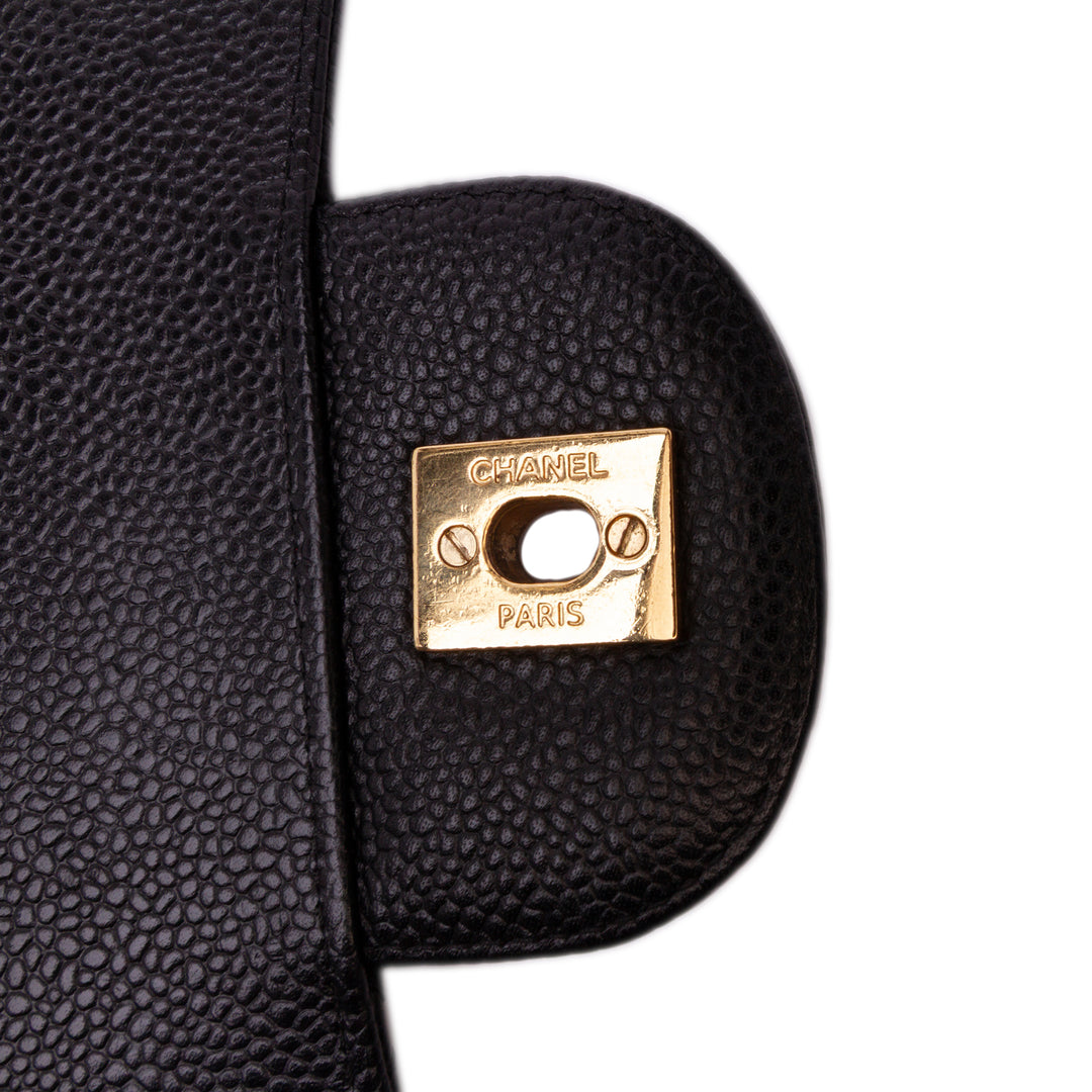 Maxi Classic Caviar Double Flap Black - Gaby Paris