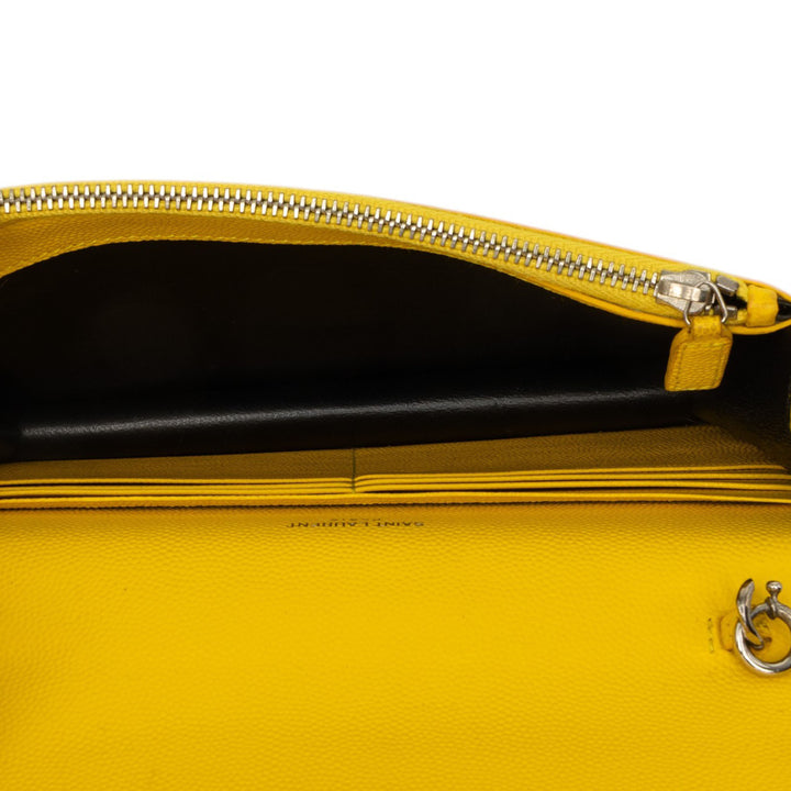 Saint Laurent Sac bandoulière Grain de Poudre Kate Pompon Wallet on Chain Monogram Jaune – vue 4 – GABY PARIS