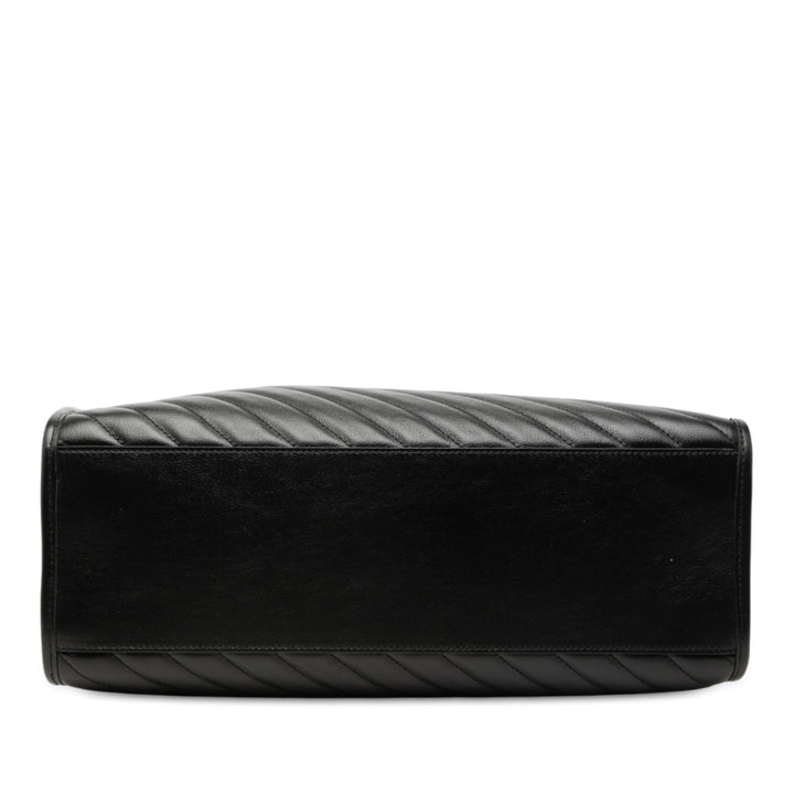 Gucci GG Marmont Matelasse Diagonal Cabas Moyen Cuir de veau