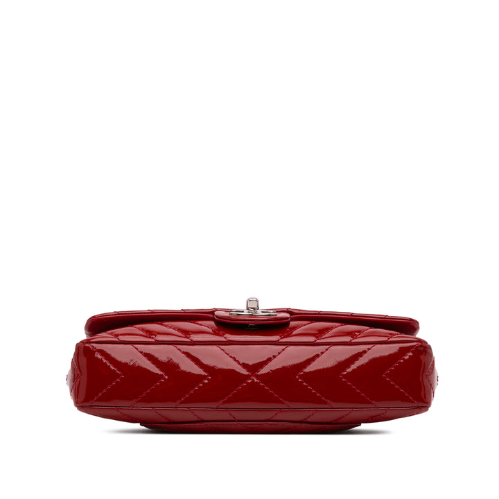 Classic Chevron Patent East West Single Flap Red - Gaby Paris