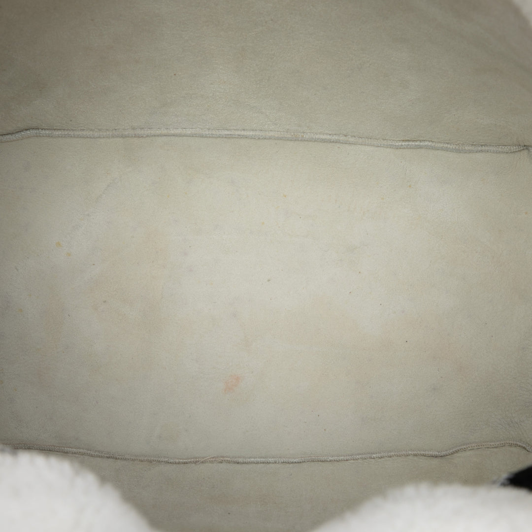 Prada Cabas Shearling Logo Matière naturelle Blanc – vue 4 – GABY PARIS