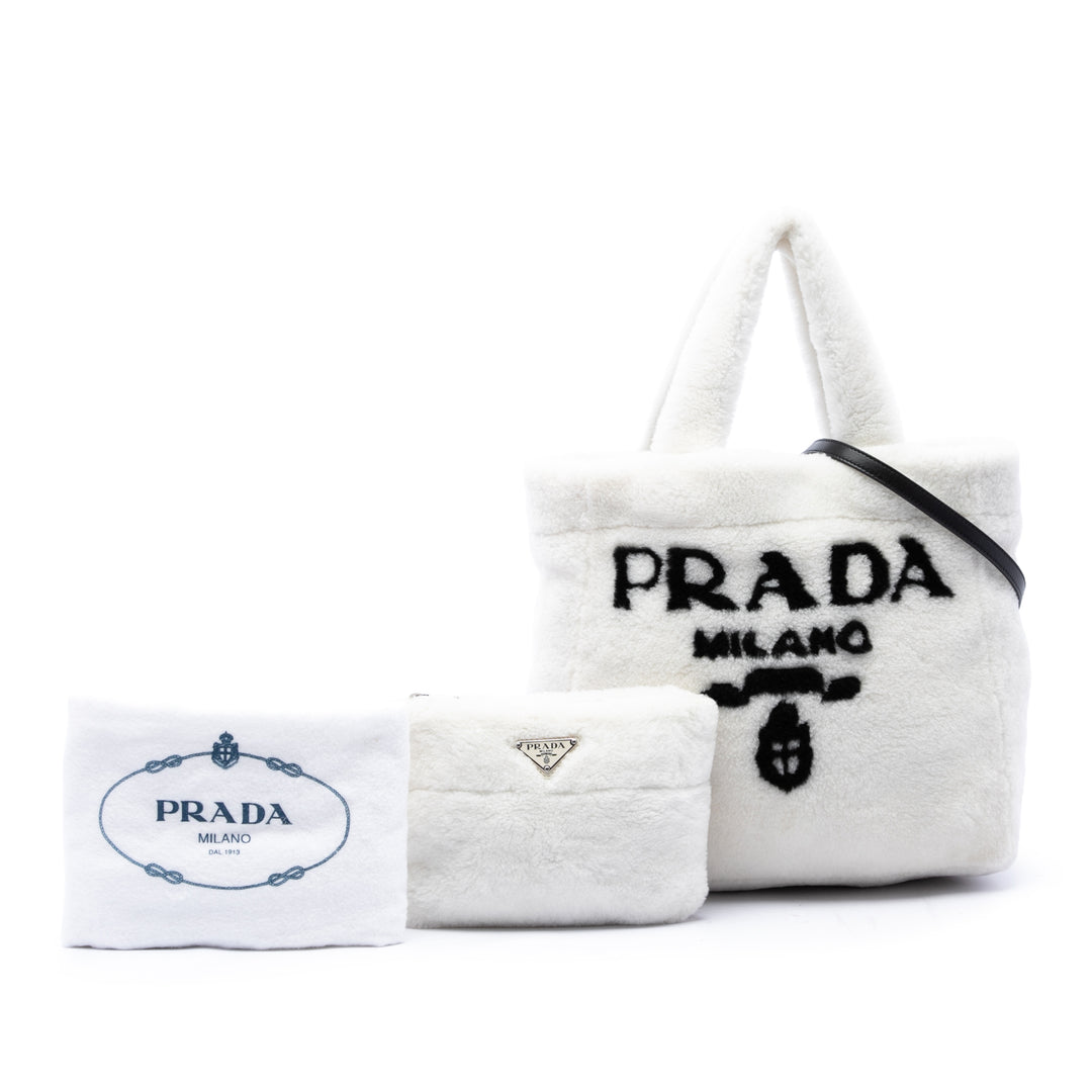 Prada Cabas Shearling Logo Matière naturelle Blanc – vue 7 – GABY PARIS