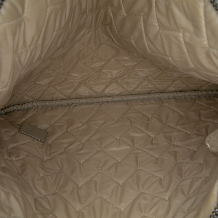 Chanel Medium Métallisé Chevron Cuir de veau O Étui Pochette Argenté