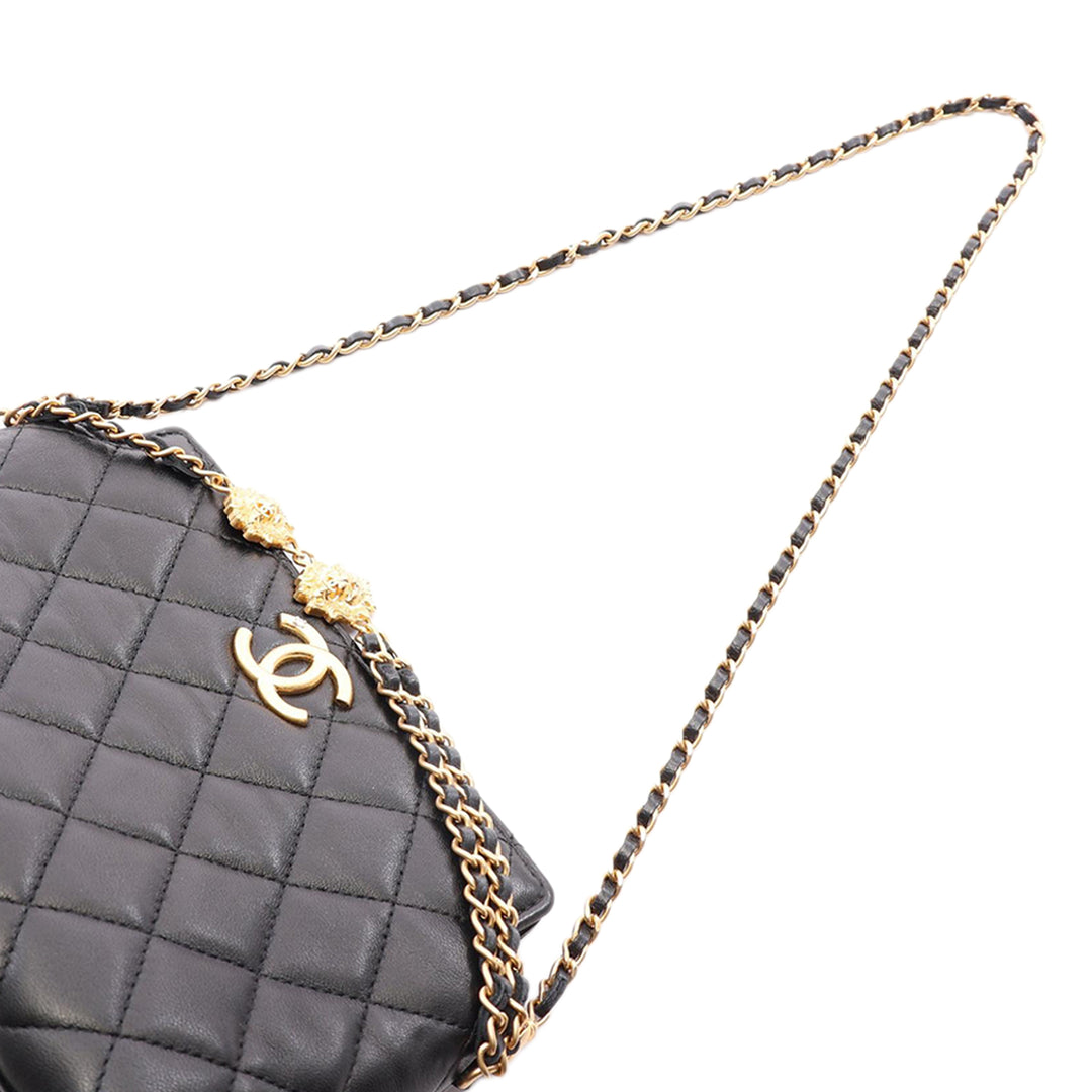Chanel Sac porté épaule Matelassé Leo Cuir d'agneau Noir – vue 10 – GABY PARIS