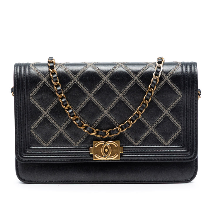 Chanel Matelassé Cuir d’agneau Double Stitch Boy Wallet on Chain