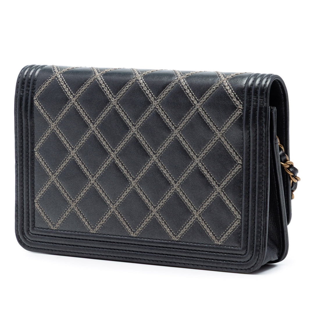 Chanel Matelassé Cuir d’agneau Double Stitch Boy Wallet on Chain