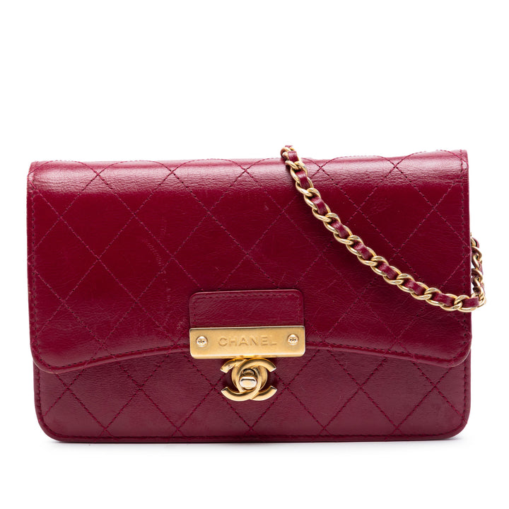Chanel Surpiqué Cuir de chèvre Golden CC Wallet on Chain
