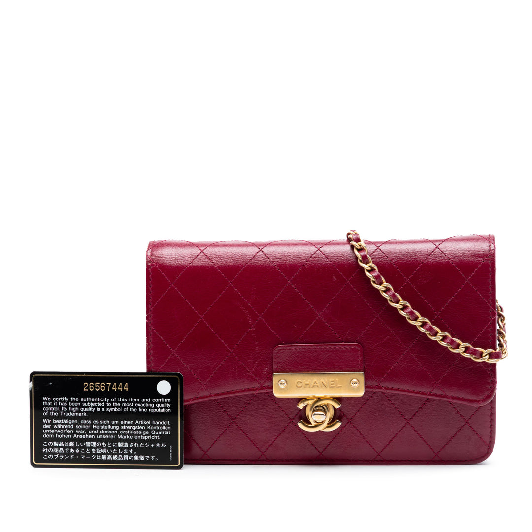 Chanel Surpiqué Cuir de chèvre Golden CC Wallet on Chain