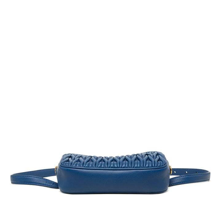 Miu Miu Matelasse Sac ceinture nappa Bleu – vue 3 – GABY PARIS
