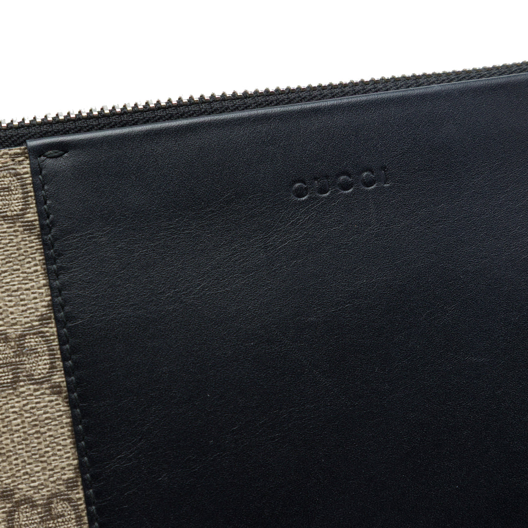 Gucci GG Supreme Wristlet Zip Pochette
