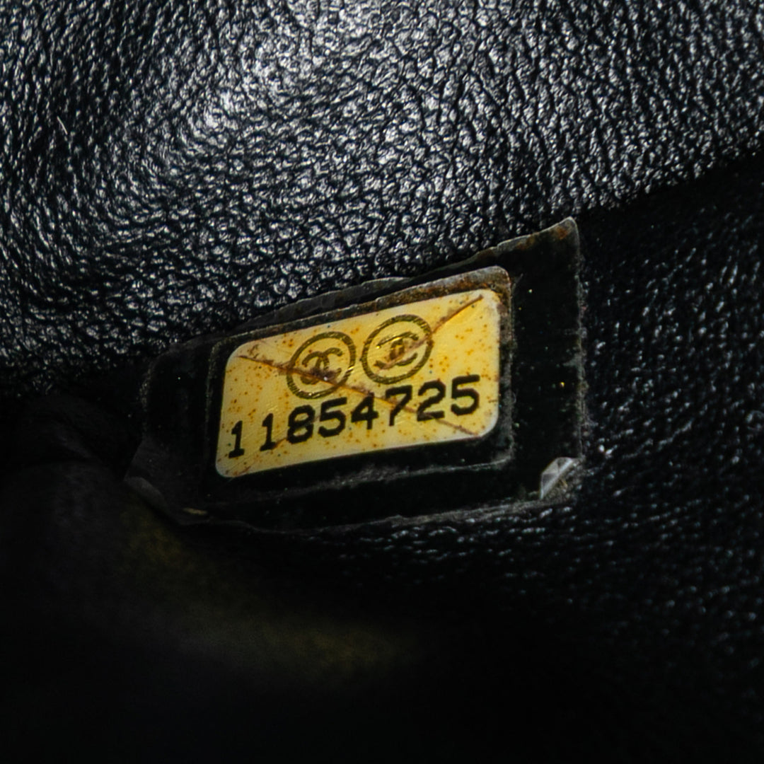 Chanel Paris Edinburgh Medium Cuir d’agneau Coco Sporran à rabat