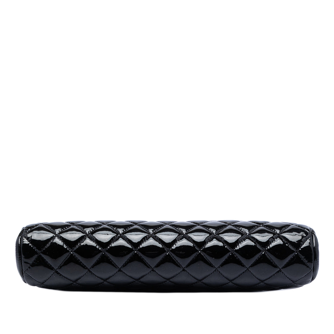 Chanel Matelassé Cuir verni Timeless Kiss Lock Pochette
