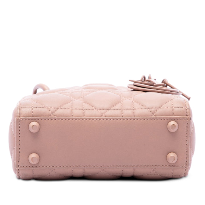 Dior Lady Dior Ultra Matte Cannage Micro Cuir de veau